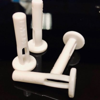 Eyeline Indoor Putting Gate Posts - 4 Pack