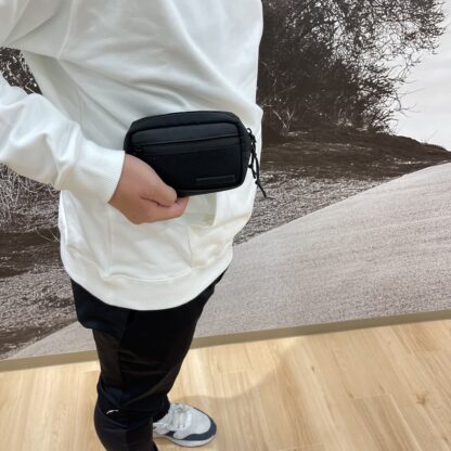 Fourteen Round Pouch - Image 6