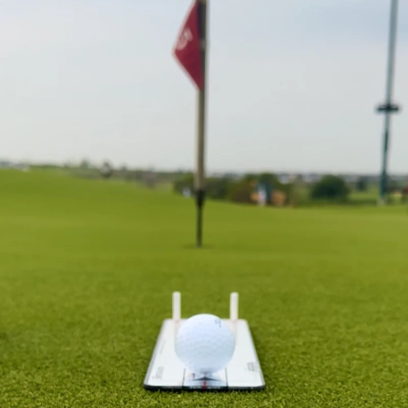 Eyeline Quick Look Mirror on the green with a golf ball